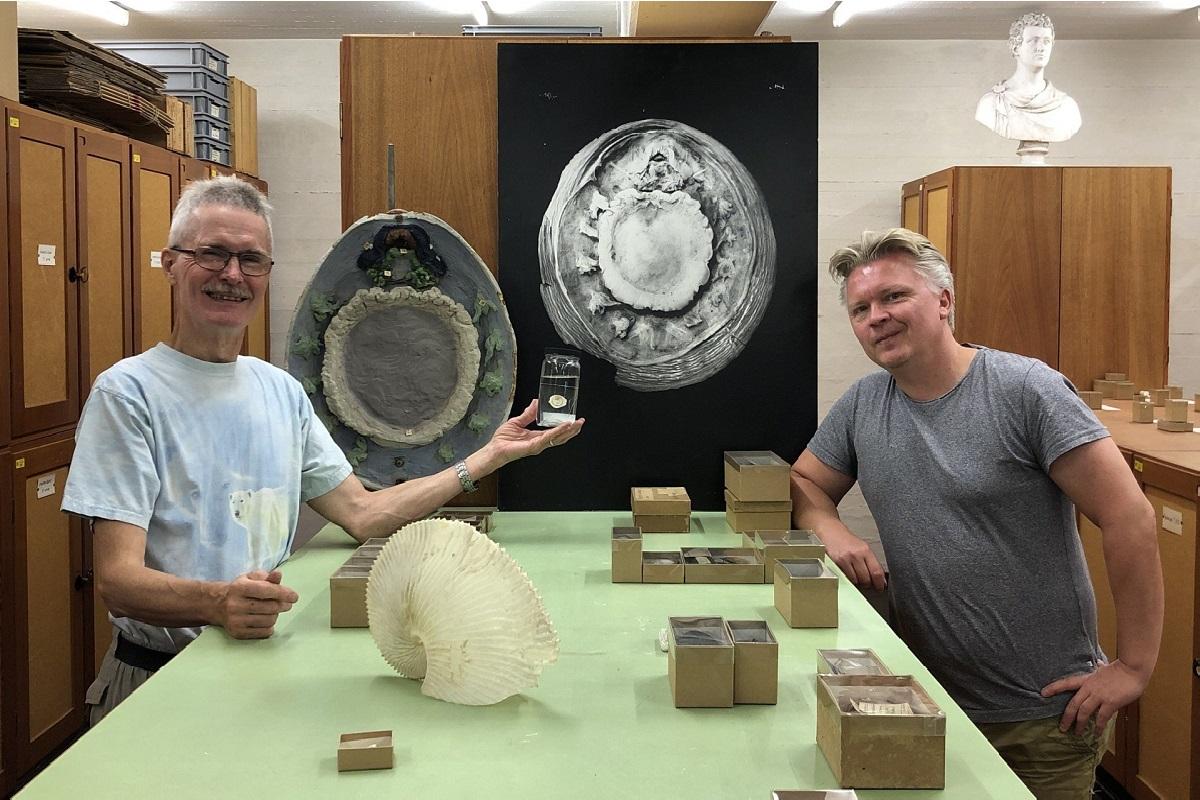 Tom Schiøtte and Martin Vinther Sørensen with the original Neopilina galatheae © Martin Vinther Sørensen