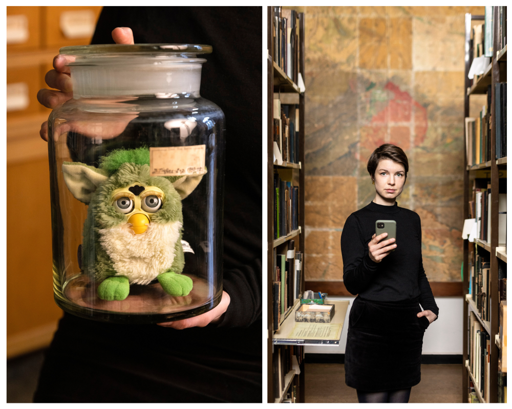 Fotocollage Elisabeth Heyne und Objekt Furby Fotocollage Elisabeth Heyne und Objekt Furby