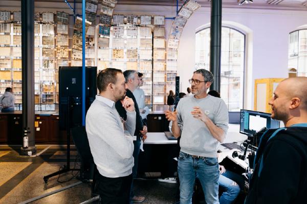 Blick in den Saal digitize