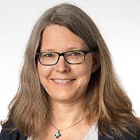 Dr. Karolin Heinle Dr. Karolin Heinle