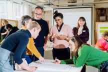 Personen bei einem Workshop @ Mhairi Stewart